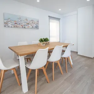 https://nuevo-mirandilla-apartment-cadiz-beach.hotelsincadiz.net